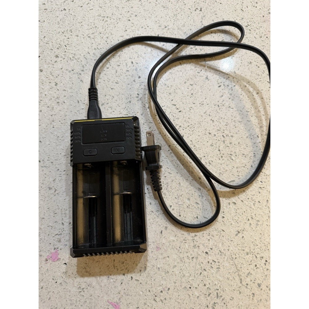 NITECORE I2 2016 Intellicharger Battery Charger